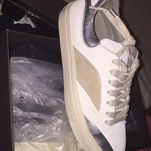 Modern vintage platform type